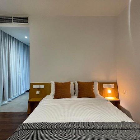 The Assembly Place, A Co-Living At Mayo Hotell Singapore Exteriör bild