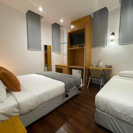 The Assembly Place, A Co-Living At Mayo Hotell Singapore Exteriör bild