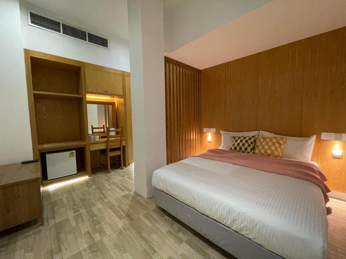 The Assembly Place, A Co-Living At Mayo Hotell Singapore Exteriör bild